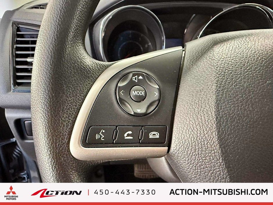 2024 Mitsubishi RVR ES AWC Carplay Android Auto Sièges Chauffants-17