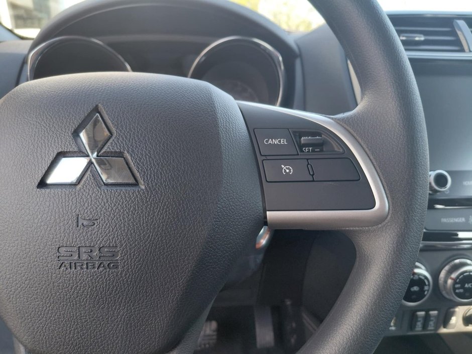 Mitsubishi RVR ES AWC Garantie 10 ans / 160,000 km 2025-23