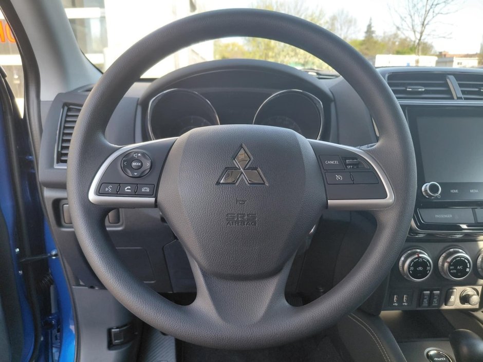 Mitsubishi RVR ES AWC Garantie 10 ans / 160,000 km 2025-21