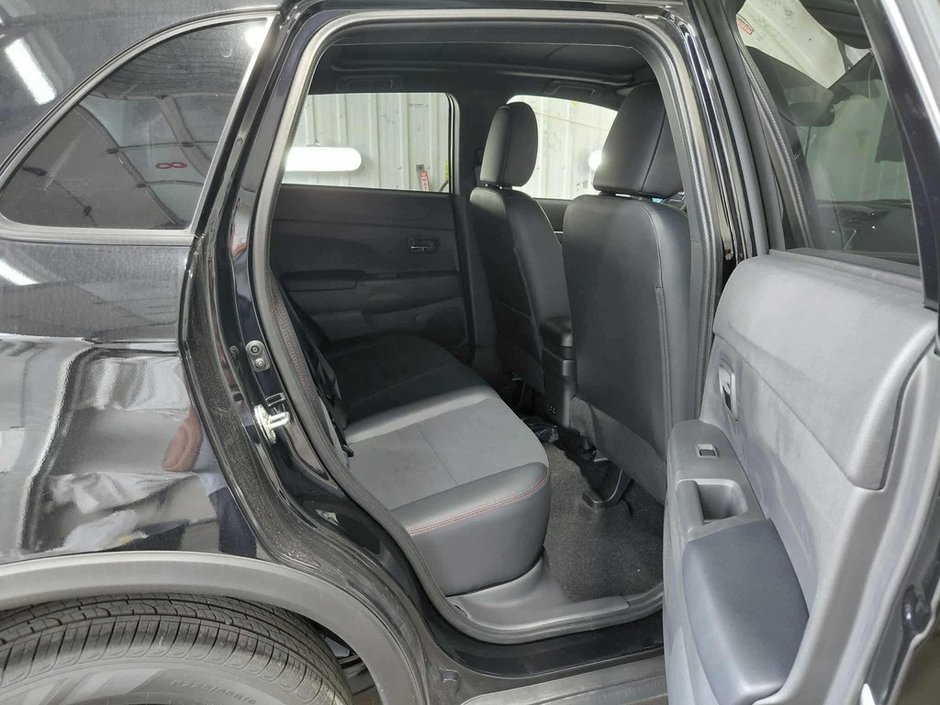Mitsubishi RVR NOIR AWC 2025-15