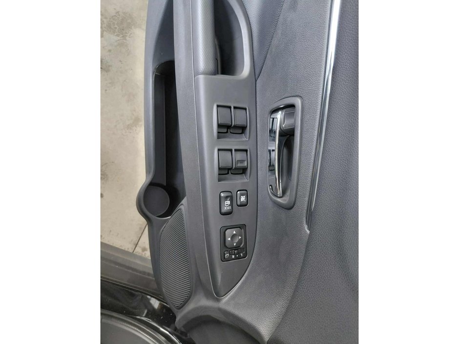 Mitsubishi RVR NOIR AWC 2025-17