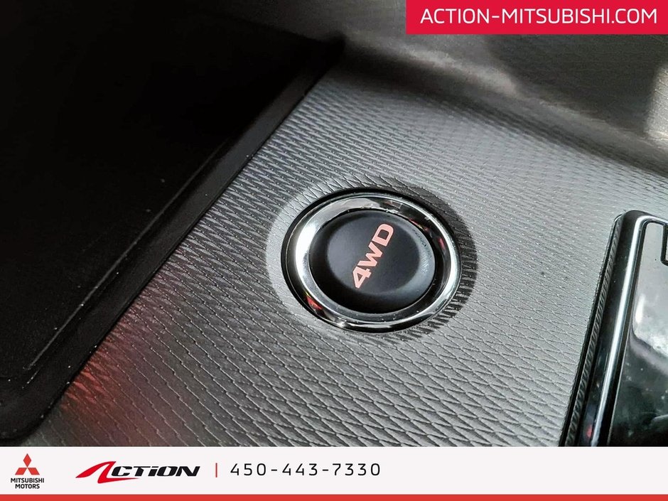 Mitsubishi RVR SE AWC Carplay Android Auto Sièges Chauffants Mags 2025-23