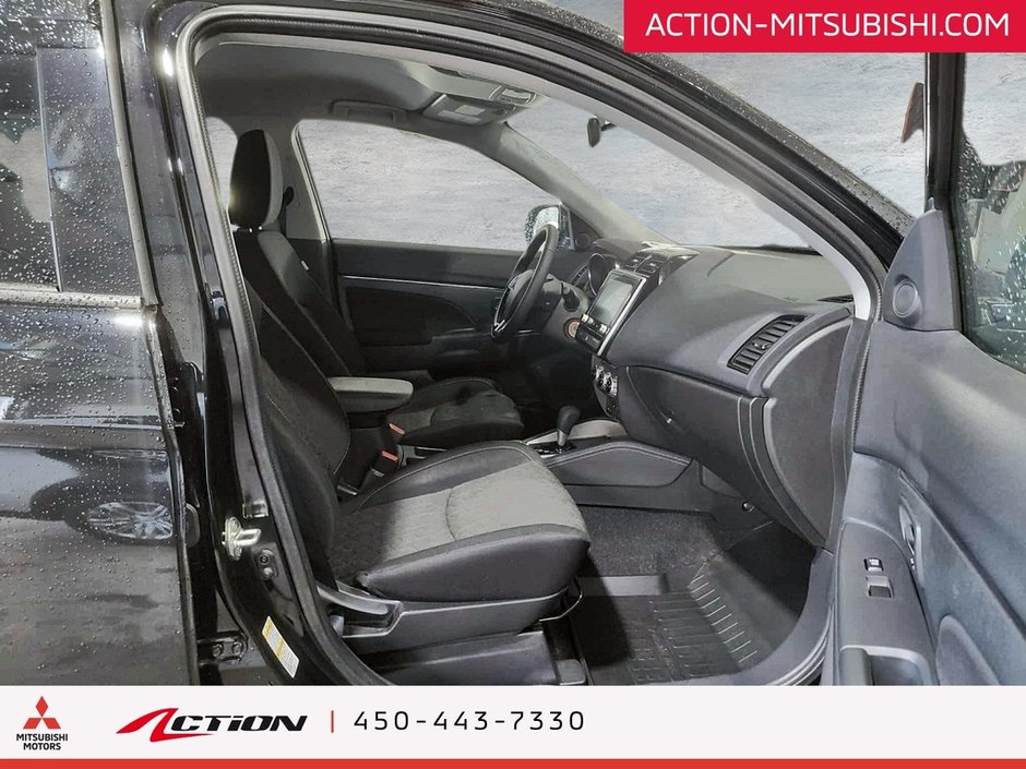 Mitsubishi RVR SE AWC Carplay Android Auto Sièges Chauffants Mags 2025-12