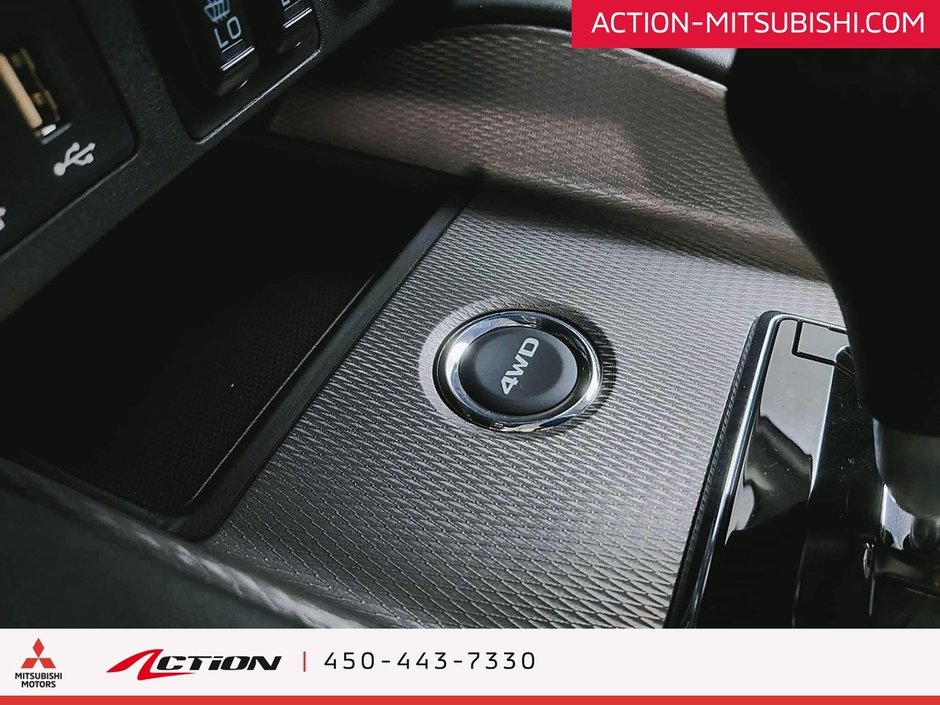 Mitsubishi RVR SE AWC Apple Carplay Android Auto Mags 16 2025-23