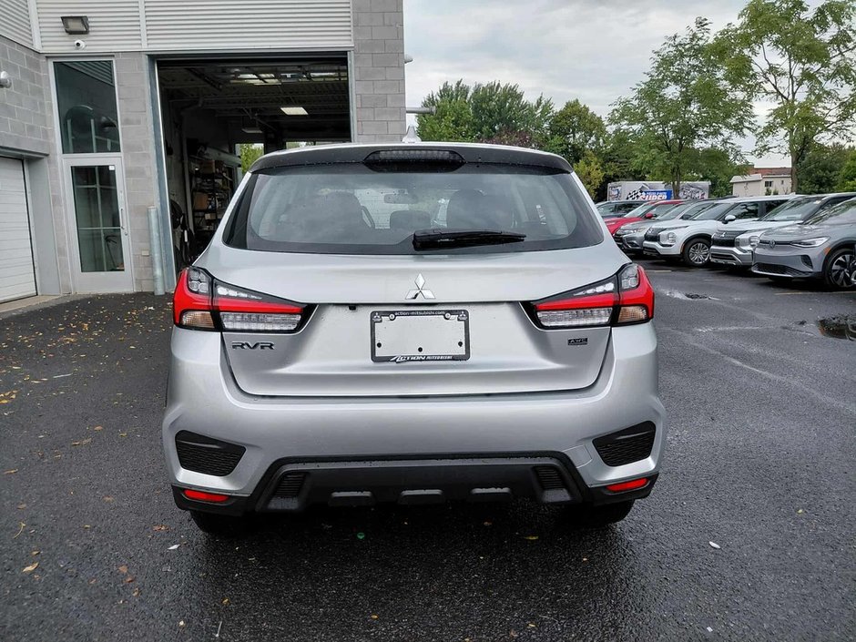 Mitsubishi RVR ES FWD 2026-5