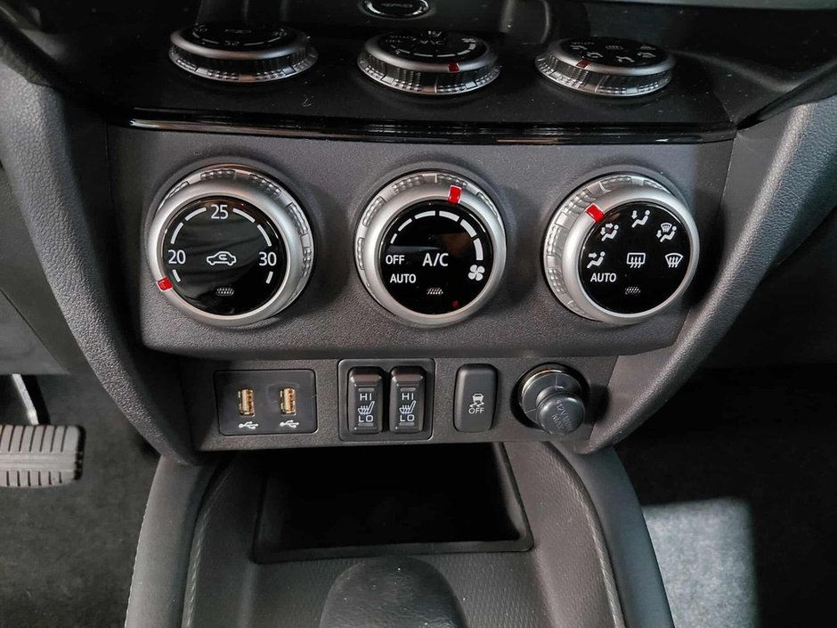 Mitsubishi RVR ES FWD 2026-13