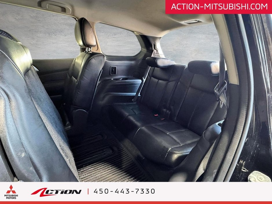 Nissan Pathfinder SL AWD Toit Ouvrant Cuir Caméra de Recul Mags 2017-15