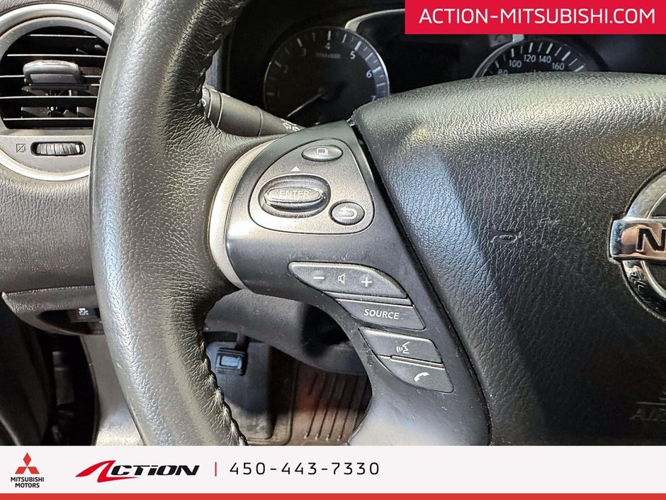 Nissan Pathfinder SL AWD Toit Ouvrant Cuir Caméra de Recul Mags 2017-23
