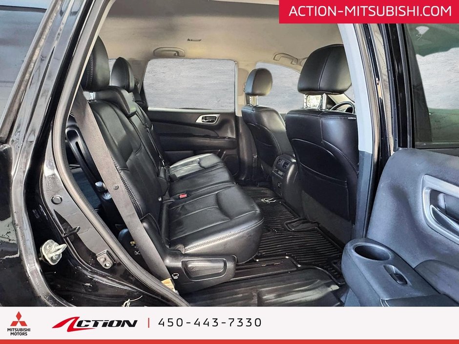 Nissan Pathfinder SL AWD Toit Ouvrant Cuir Caméra de Recul Mags 2017-16