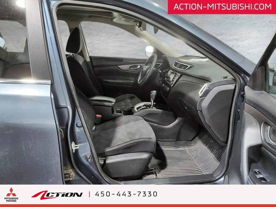 2014 Nissan Rogue SV AWD Bas Kilo Cuir Toit Pano Mags 17 Po-14