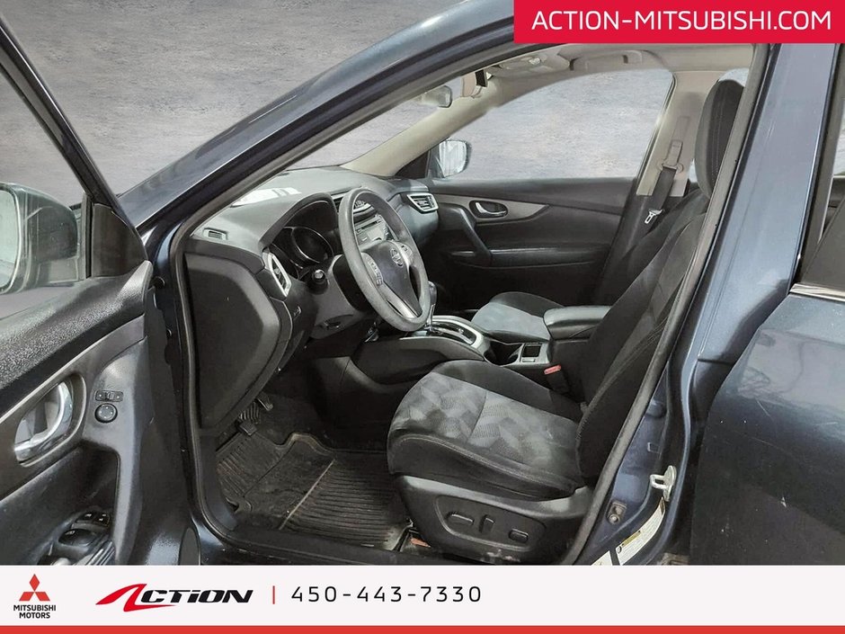 2014 Nissan Rogue SV AWD Bas Kilo Cuir Toit Pano Mags 17 Po-9