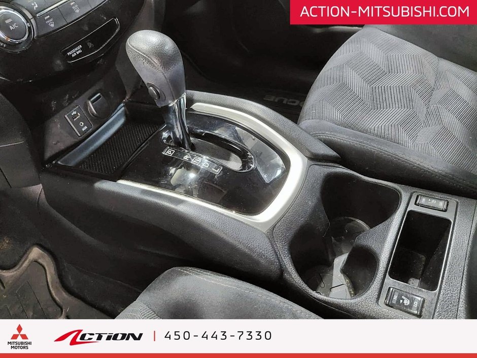 2014 Nissan Rogue SV AWD Bas Kilo Cuir Toit Pano Mags 17 Po-24