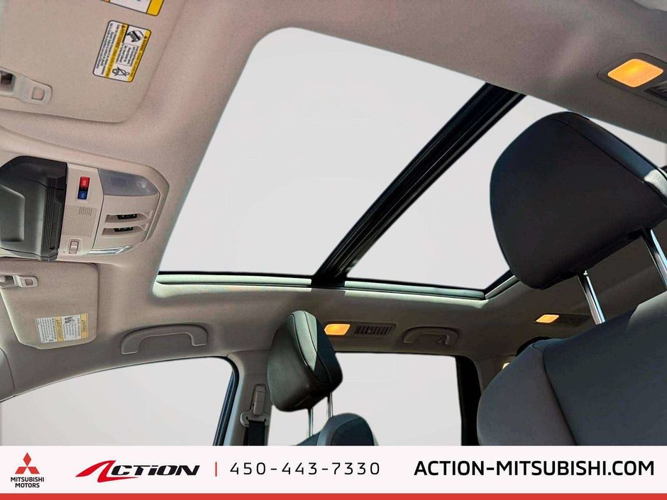 Subaru Ascent Onyx Toit Pano Cuir Mags Volant Chauffant 2023-17