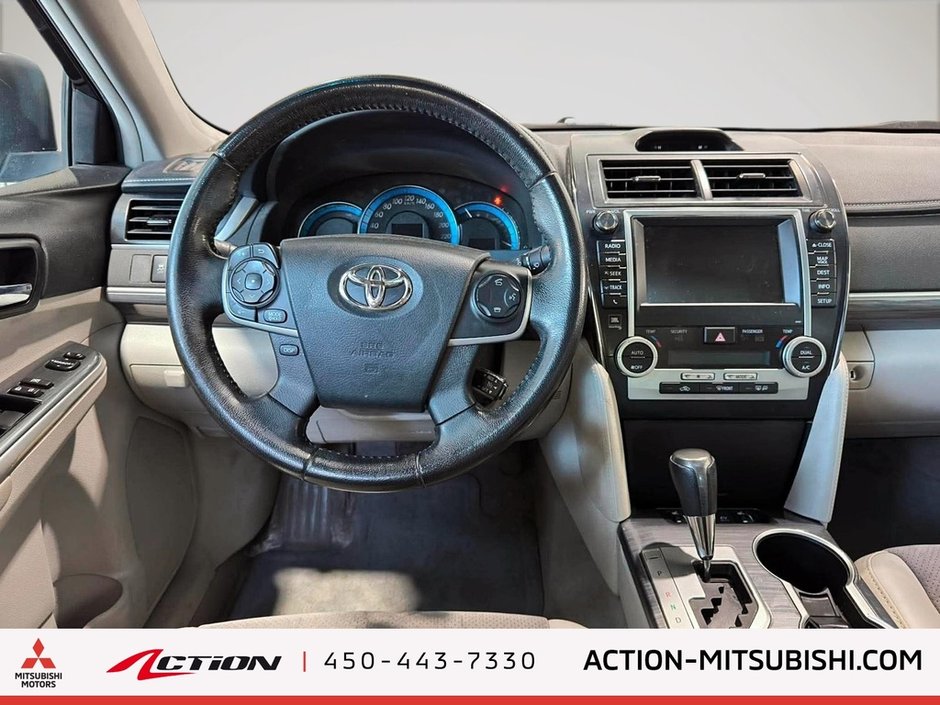 2012 Toyota Camry Hybrid XLE Toit Ouvrant Sièges Chauffants Air Climatisé-15