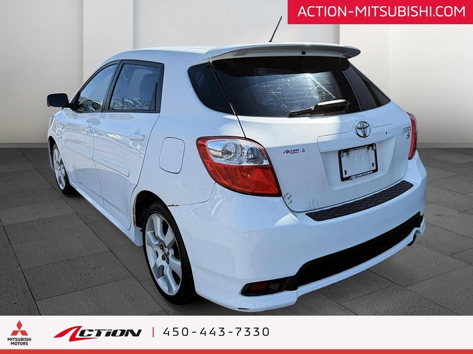 Toyota Matrix MANUEL  AIR CLIMATISÉ . RADIO (AM+FM+CD) 2011-7