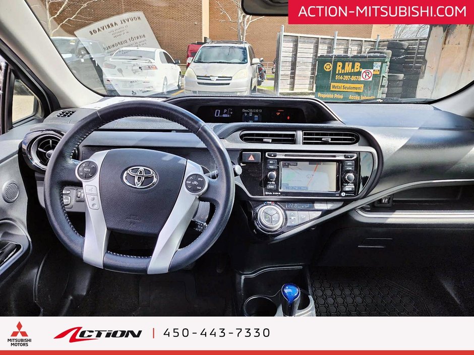 Toyota Prius C TECHNOLOGIE+TOIT OURANT+BAS KM+CAMÉRA+CUIR 2016-16