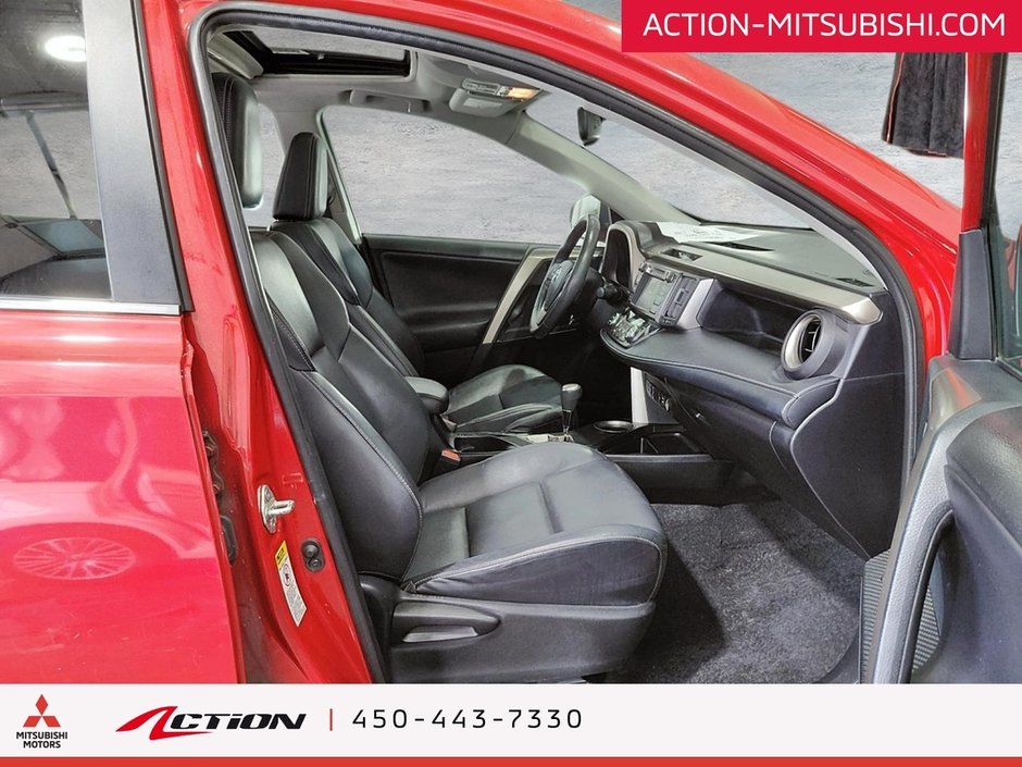2013 Toyota RAV4 Limited AWD Toit Cuir Sièges Chauffants Mags 17 Po-14