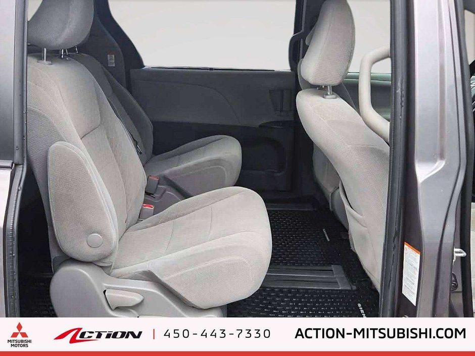 2020 Toyota Sienna LE 7 Passagers Groupe Électriques Sièges Chauffant-15