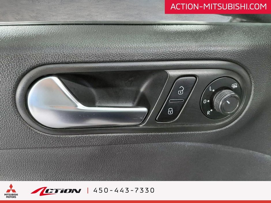 2015 Volkswagen Beetle Coupe Trendline Automatique Bas Kilo AIr Climatisé-12