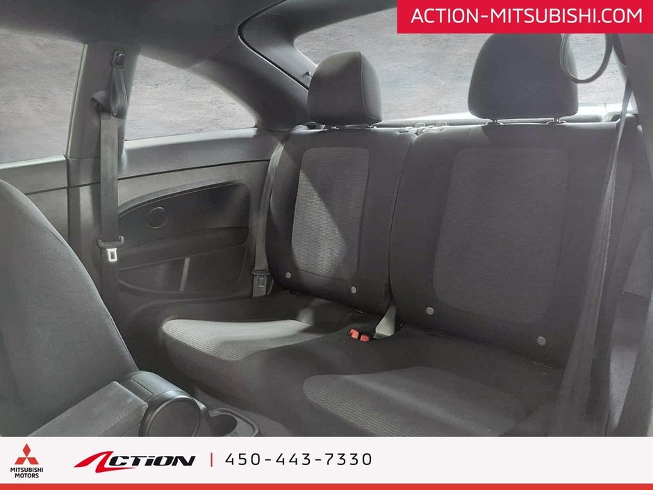 2015 Volkswagen Beetle Coupe Trendline Automatique Bas Kilo AIr Climatisé-9