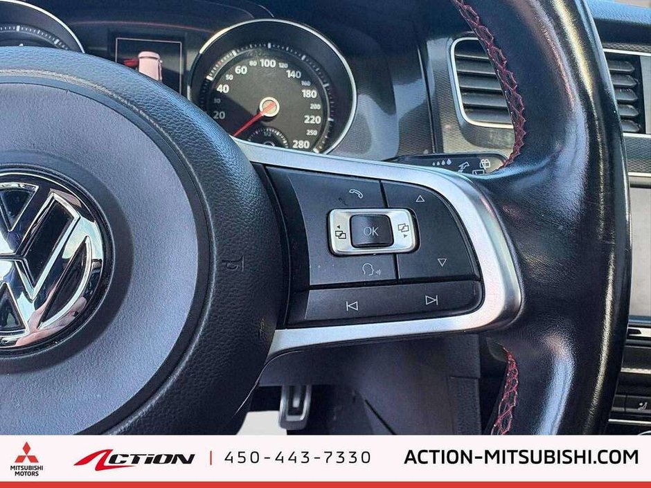 2016 Volkswagen Golf GTI Autobahn Toit Ouvrant Sièges Chauffants Rotiform-16