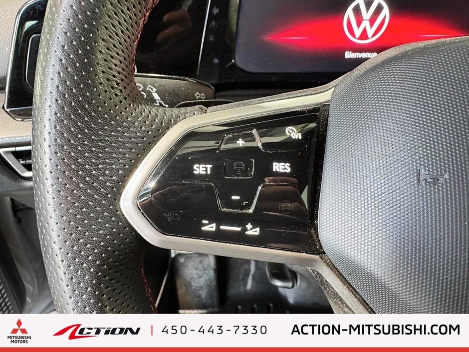 2024 Volkswagen Golf GTI DSG Toit Ouvrant Sièges chauffants Mags-18