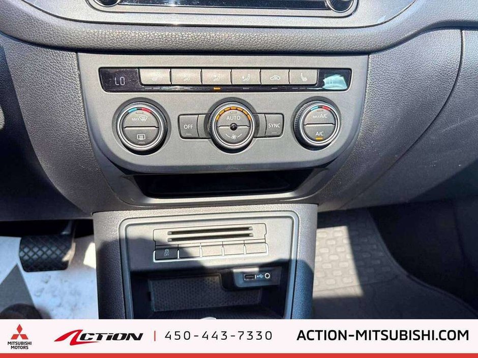 2016 Volkswagen Tiguan Highline Fender Toit Pano Cuir Mags Navi-20