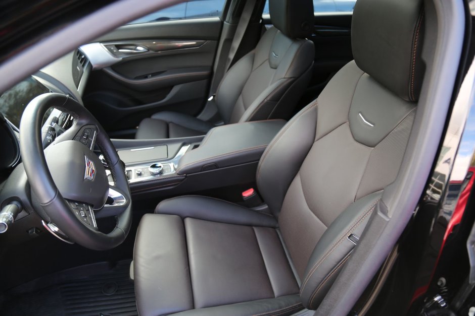 2024 Cadillac CT5-V-12