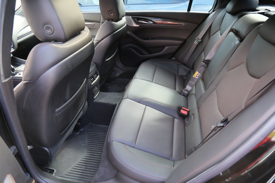 2024 Cadillac CT5-V-17