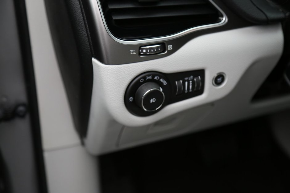 2019 Jeep Cherokee Limited-6