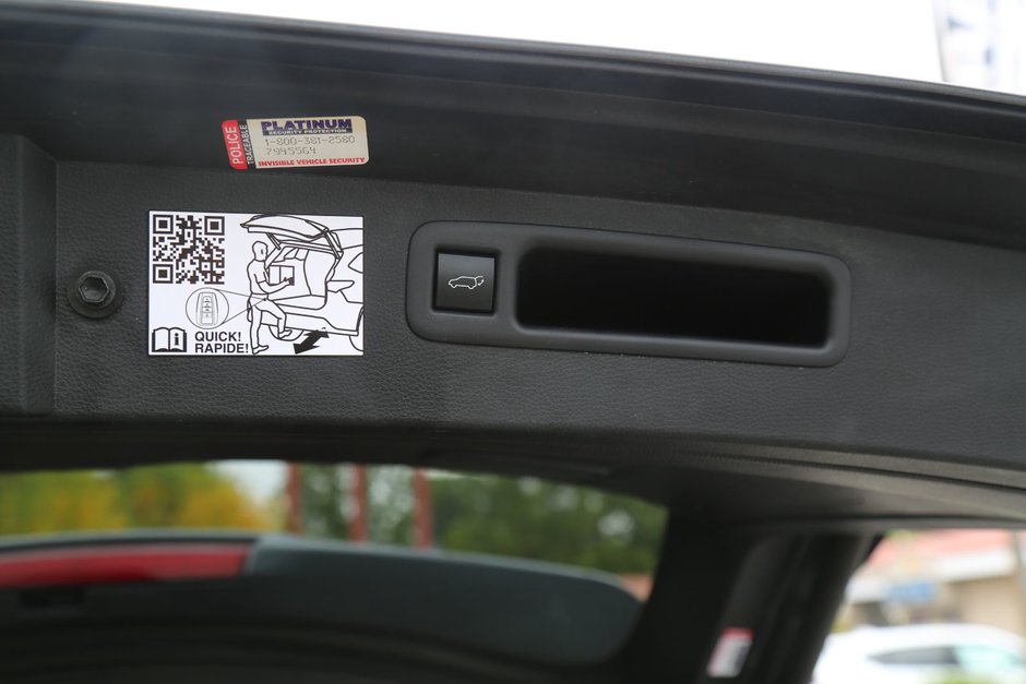 2023 Toyota Highlander-25