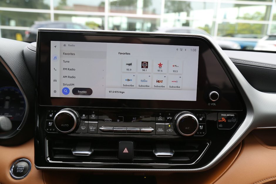 2023 Toyota Highlander-7