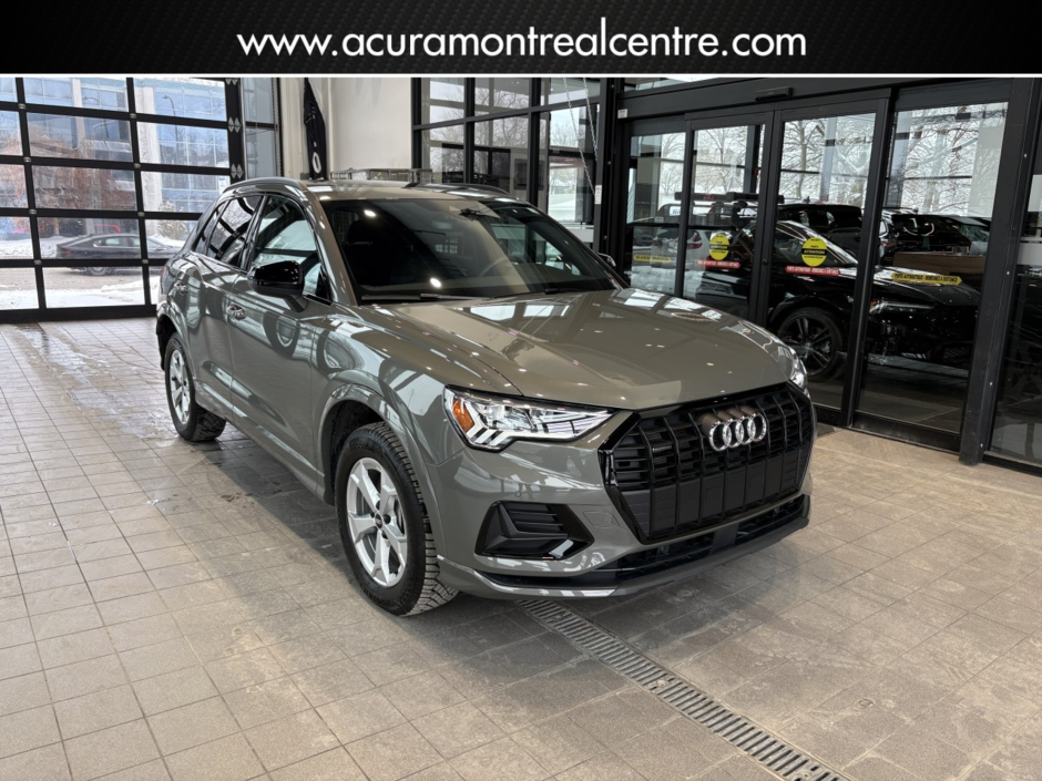 Audi Q3 Komfort 2023 à Montreal, Québec - w940px