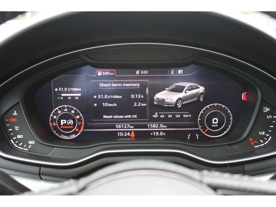 2018 Audi A4 2.0 Technik-18