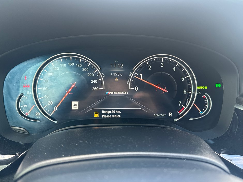 2018 BMW 5 Series M550i xDrive-11