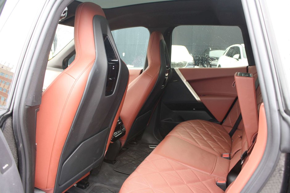 2024 BMW iX M60-15