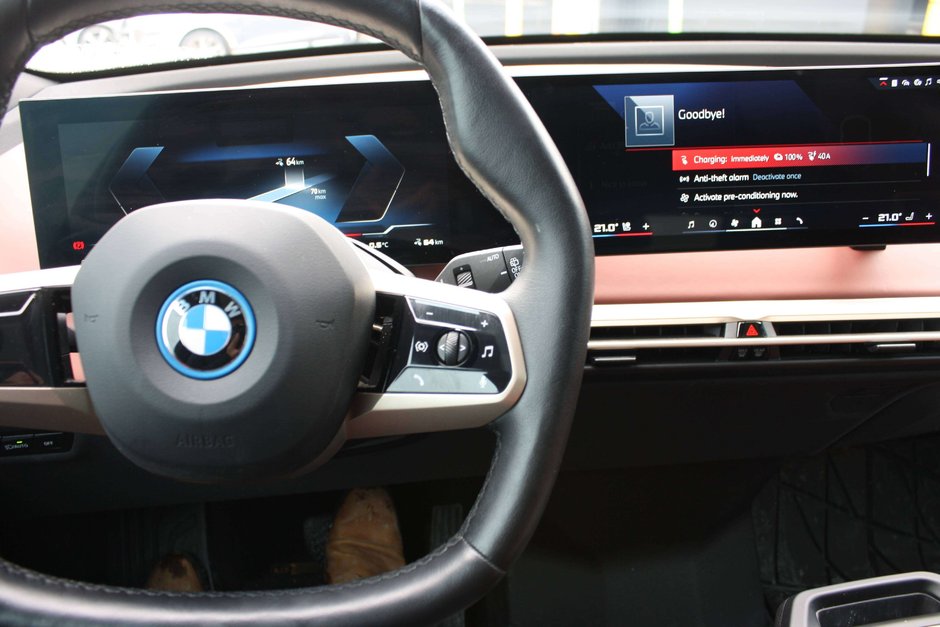 2024 BMW iX M60-10