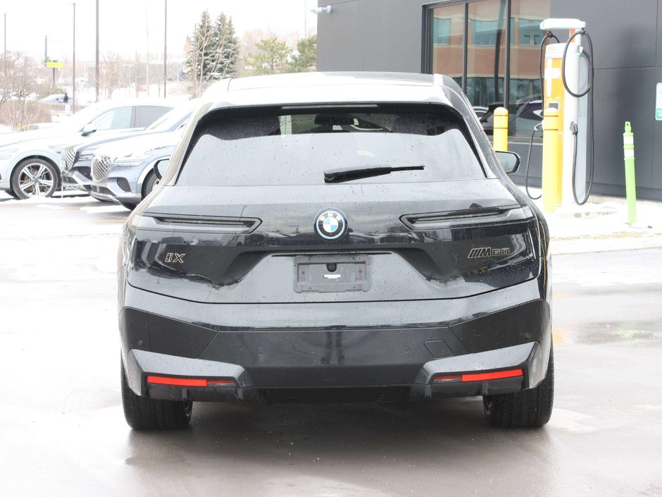 2024 BMW iX M60-3