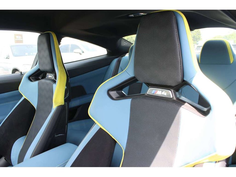 2025 BMW M4 Base-10