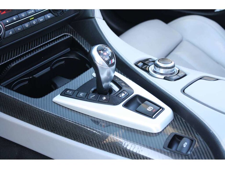 2012 BMW M6 Base-12