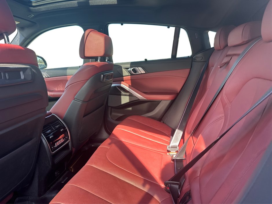 2020 BMW X6 M50i-9