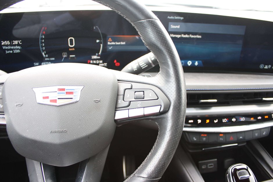 2024 Cadillac XT4 Sport-15