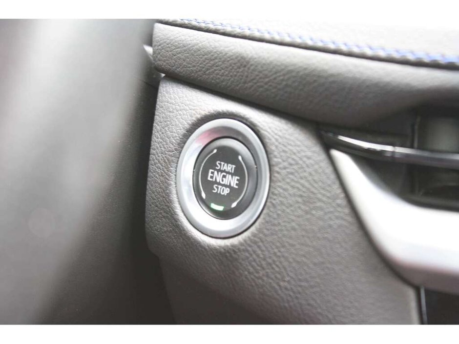 2024 Cadillac XT4 Sport-14