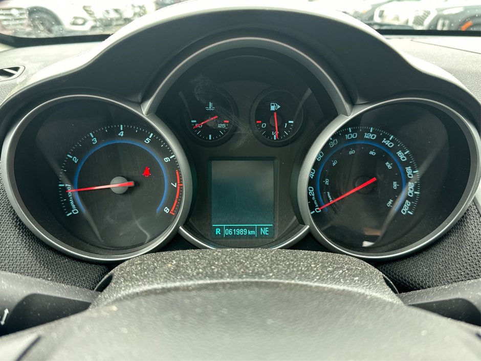 2013 Chevrolet Cruze LT Turbo-12