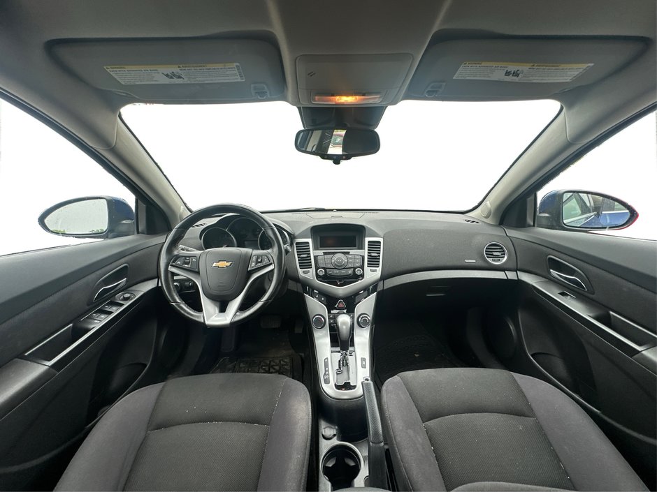 2013 Chevrolet Cruze LT Turbo-18