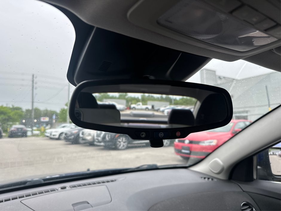 2013 Chevrolet Cruze LT Turbo-11