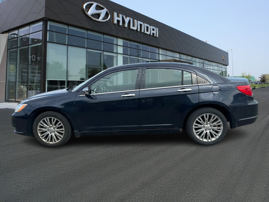 2011 Chrysler 200 Limited-7