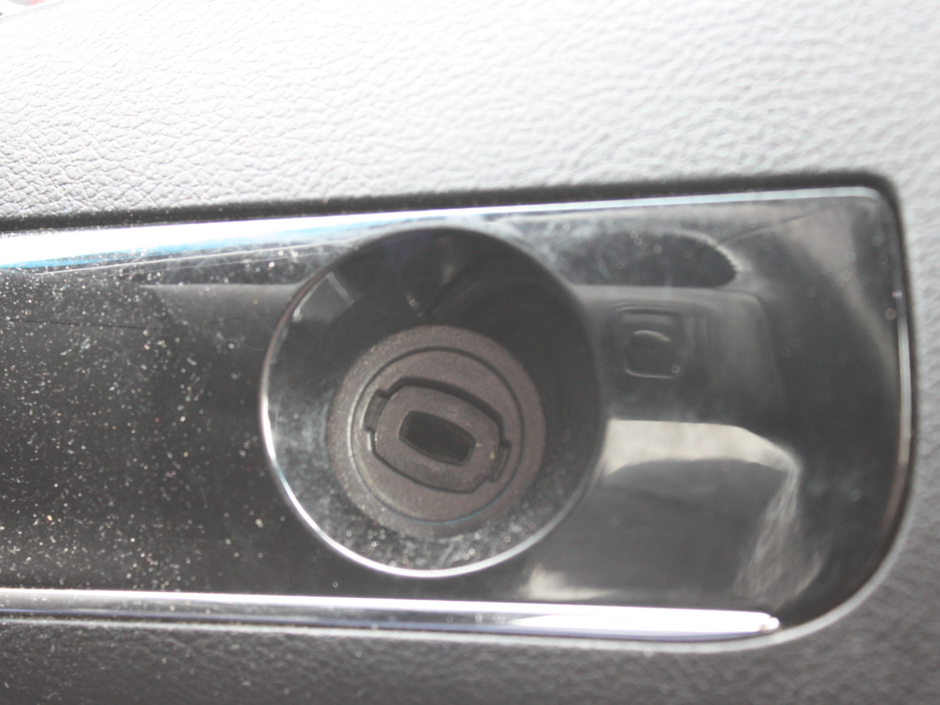 2016 Chrysler Town & Country S-11