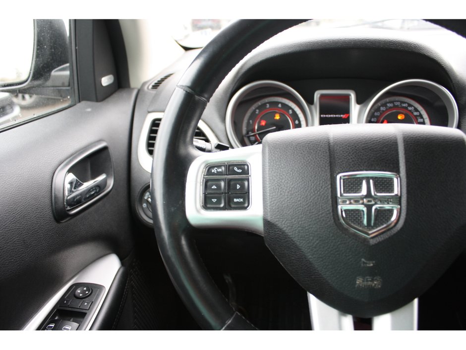 2013 Dodge Journey SXT-14
