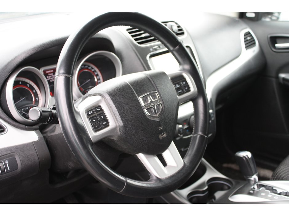 2013 Dodge Journey SXT-10